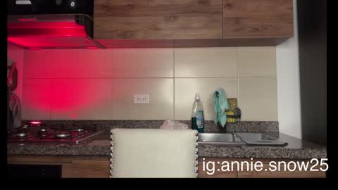 JEANNE no olvides seguirme dont forget follow me  uu online show from 02/07/25, 05:41