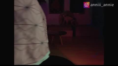 JEANNE no olvides seguirme dont forget follow me  uu online show from 11/11/25, 05:07