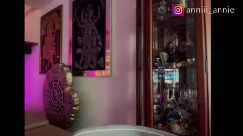 JEANNE no olvides seguirme dont forget follow me  uu online show from 11/21/25, 08:51