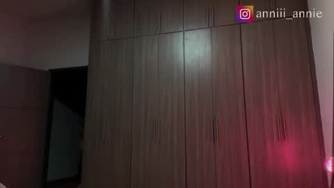 JEANNE no olvides seguirme dont forget follow me  uu online show from 12/16/25, 11:32