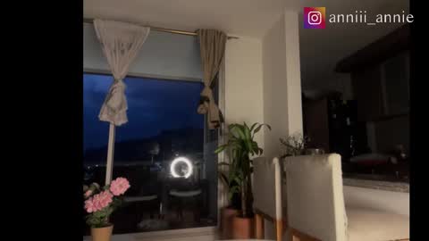 JEANNE no olvides seguirme dont forget follow me  uu online show from 12/18/25, 11:11