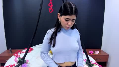 Annie online show from 02/18/26, 03:52