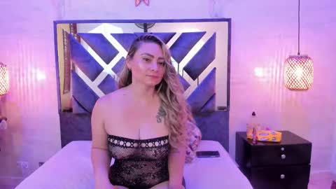 annie_vega17 online show from 03/19/26, 01:15