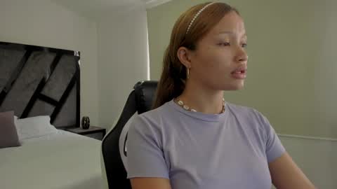 Annie and Stefan online show from 04/25/26, 12:41