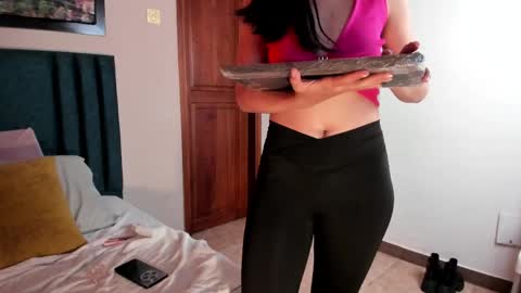 Snapshot of anniebluee_ chatting on 05/11/26, 02:45 Annie Bluee online show from 05/11/26, 02:45