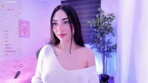 Snapshot of anniebrie chatting on 03/07/25, 06:13 Cassandra online show from 03/07/25, 06:13