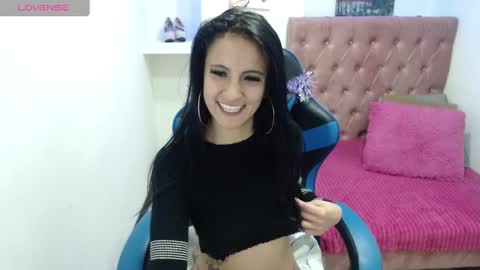 Anniee online show from 01/04/25, 11:43
