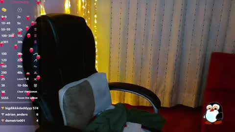   Annie  Independent model Hello all offline tokens are appreciated  thank you for your support.33 online show from 01/18/25, 10:17