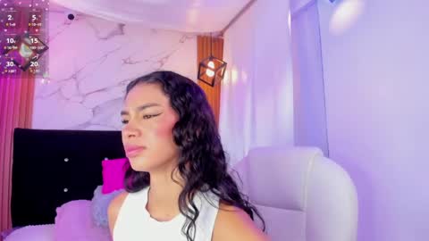 Annie Evans  online show from 04/21/26, 06:23