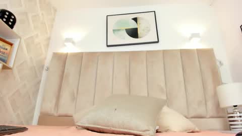 Annie Queen online show from 02/02/26, 03:27