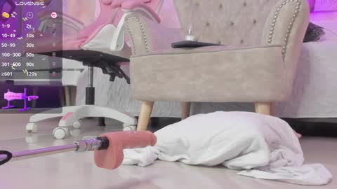 Snapshot of anniita_ chatting on 01/22/25, 09:46 VIVIANNA online show from 01/22/25, 09:46