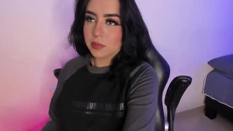 Annika online show from 09/27/25, 03:55