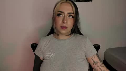 Annika online show from 11/02/25, 10:01