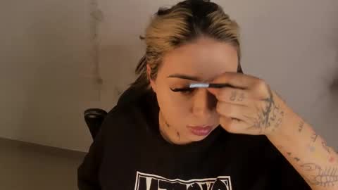 Annika online show from 02/24/26, 12:47