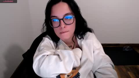 Gaby 3 online show from 11/23/25, 08:58