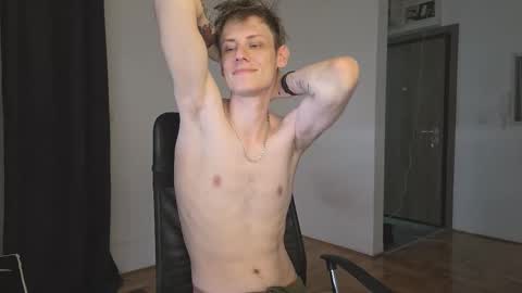    online show from 12/04/25, 12:58