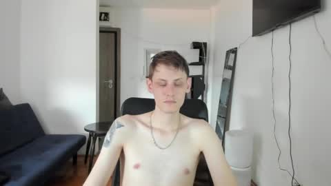    online show from 04/20/26, 01:03