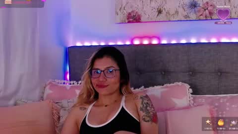 Antonella Lee online show from 10/15/25, 06:02