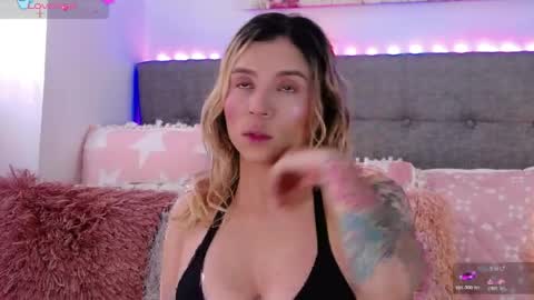 Antonella Lee online show from 04/07/26, 03:34