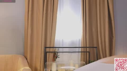 Annuetta online show from 04/19/26, 08:02