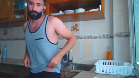 Snapshot of annuler_9 chatting on 09/29/25, 02:55 adrenalinE online show from 09/29/25, 02:55