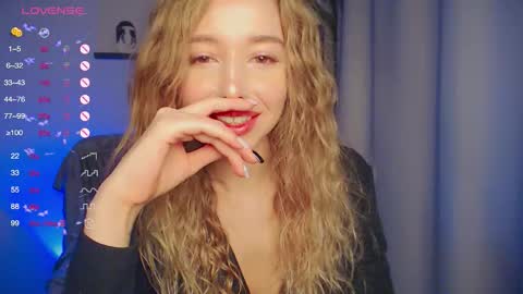 Ann online show from 10/26/25, 01:17