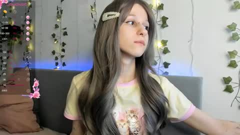 annymeow online show from 12/04/25, 02:48