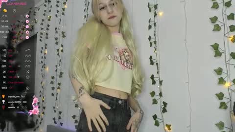 annymeow online show from 12/17/25, 05:52