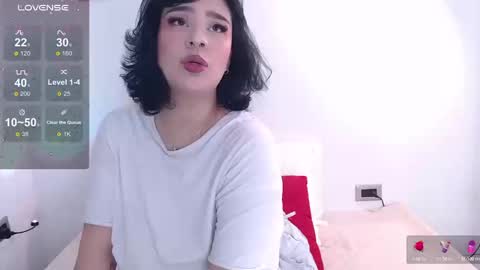 Snapshot of anny__villa chatting on 09/19/25, 04:07 Anni sofia online show from 09/19/25, 04:07