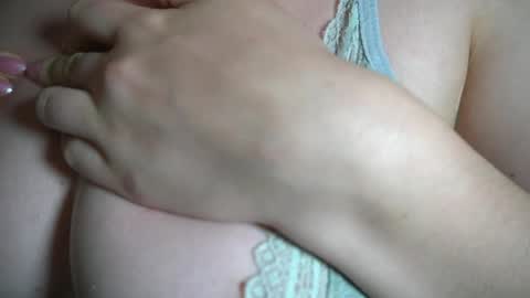 Anny online show from 04/16/26, 05:52