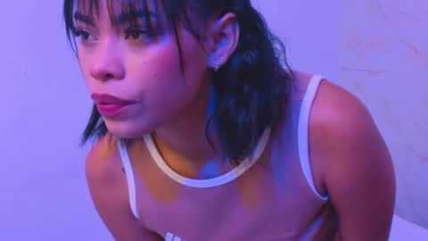 Anny online show from 10/15/25, 04:23