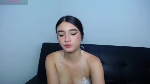 Anny online show from 12/22/25, 02:58