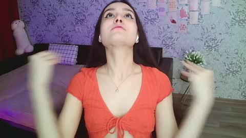 Annie online show from 12/13/24, 01:59