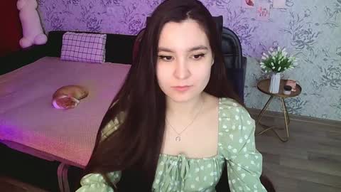 Annie online show from 12/26/24, 03:16