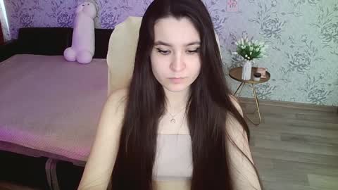 Annie online show from 02/07/25, 06:35