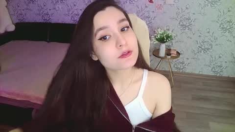 Annie online show from 02/21/25, 01:11