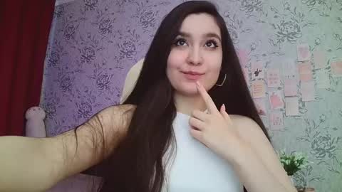 Annie online show from 03/02/25, 04:28