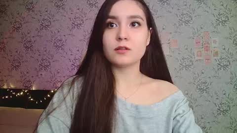 Annie online show from 09/18/25, 06:21