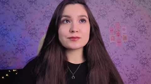 Annie online show from 11/02/25, 11:18