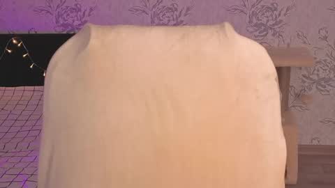 Annie online show from 04/11/26, 07:45