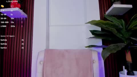 Snapshot of annybuny chatting on 03/12/25, 06:22 Ana online show from 03/12/25, 06:22