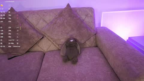 Ana online show from 03/21/26, 12:10