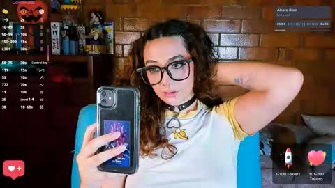 Snapshot of annycolin chatting on 10/29/25, 02:47 Anny IG online show from 10/29/25, 02:47