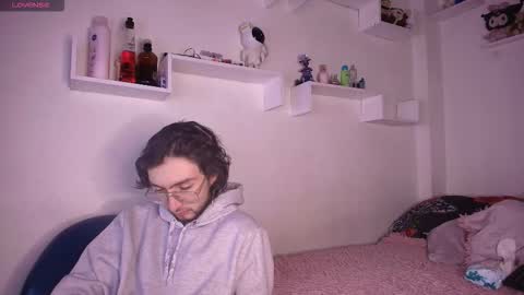 anny harris online show from 12/19/25, 07:54