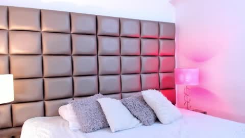 Snapshot of annyhizzle chatting on 02/03/25, 09:07 online show from 02/03/25, 09:07