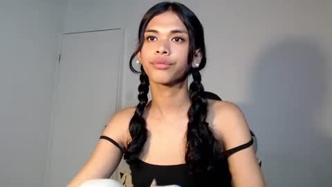 anok_yaii online show from 11/24/25, 07:19