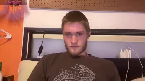 Snapshot of anomalies_ig chatting on 12/27/24, 08:28 anomalies_ig online show from 12/27/24, 08:28