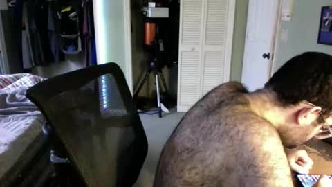 Snapshot of anonman12 chatting on 10/12/25, 12:26 anonman12 online show from 10/12/25, 12:26