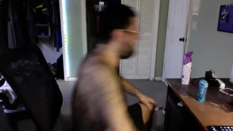 Snapshot of anonman12 chatting on 10/27/25, 04:22 anonman12 online show from 10/27/25, 04:22