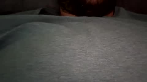 Snapshot of anonomousloser chatting on 09/22/25, 12:18 anonomousloser online show from 09/22/25, 12:18